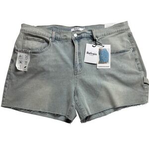 Refrain Los Angeles Carpenter Shorts Light Wash Denim Raw‎ Hem Size 22
